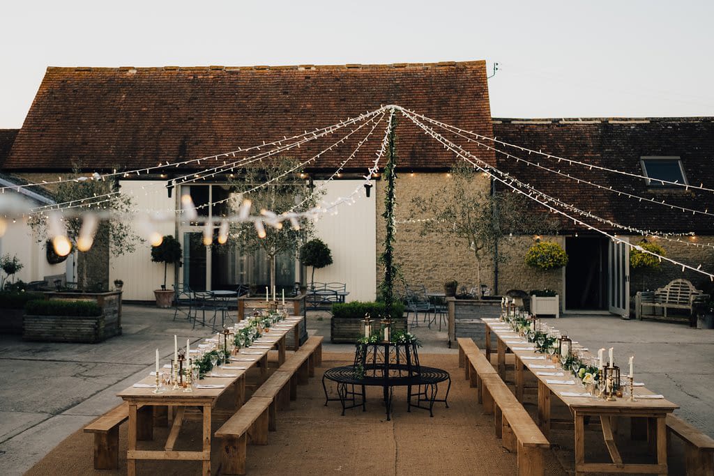 Stratton Court Barn A Hidden Gem in North Oxfordshire