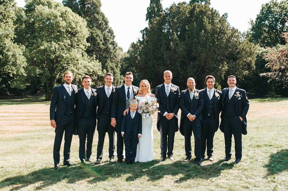 Image by <a class="text-p3" href="https://pearbearphotography.com" target="_blank">Pear & Bear Photography.</a>