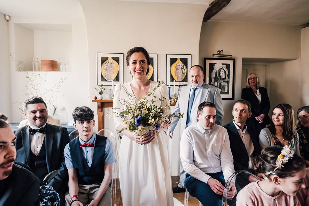 Image by <a class="text-p3" href="https://www.damienvickersphotography.co.uk" target="_blank">Damien Vickers Photography</a>.
