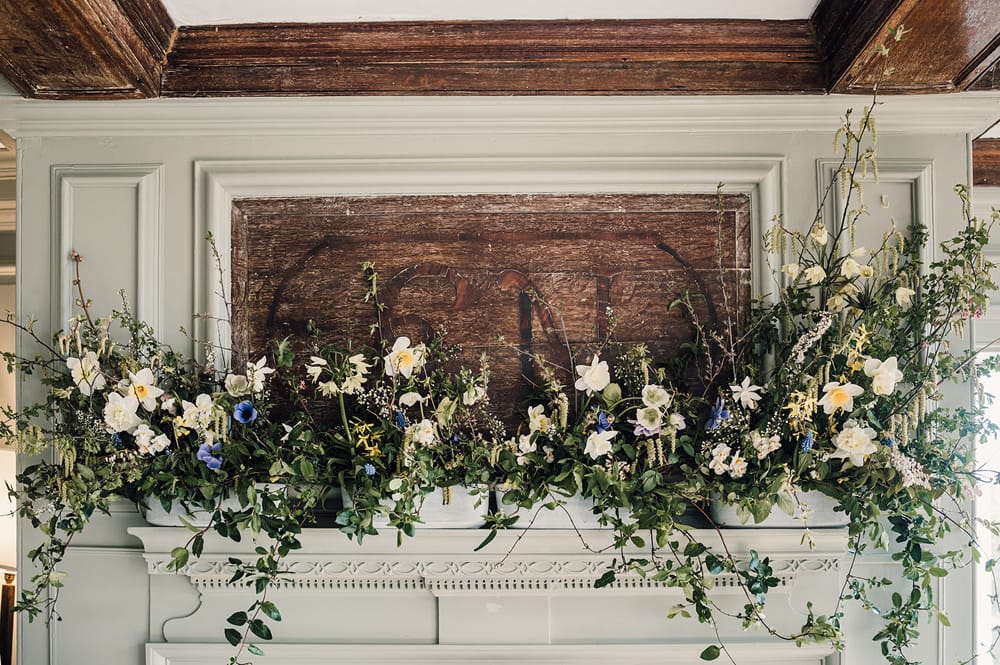 Image by <a class="text-p3" href="https://www.damienvickersphotography.co.uk" target="_blank">Damien Vickers Photography</a>.