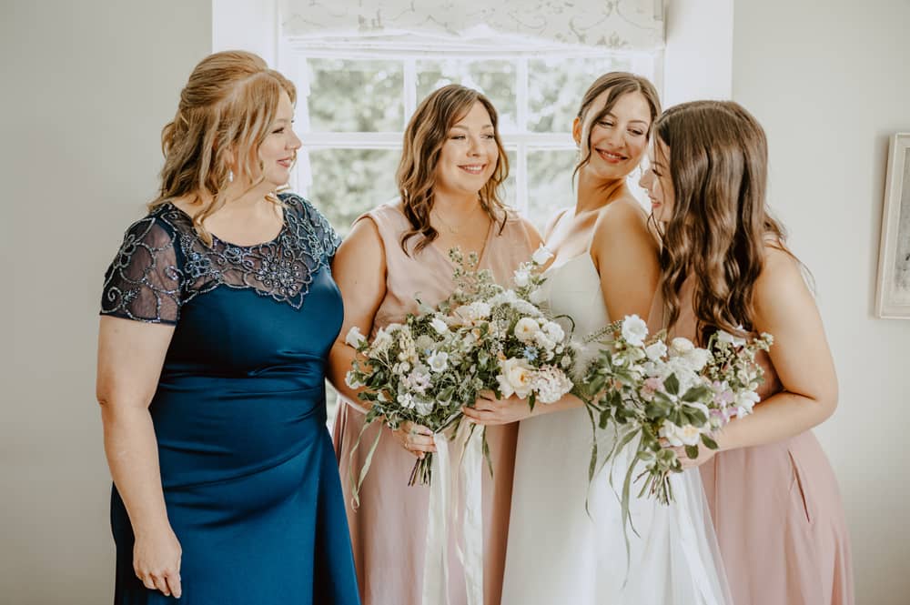 Image by <a class="text-p3" href="https://www.sofiemichellephotography.co.uk" target="_blank">Sofie Michelle Photography</a>.