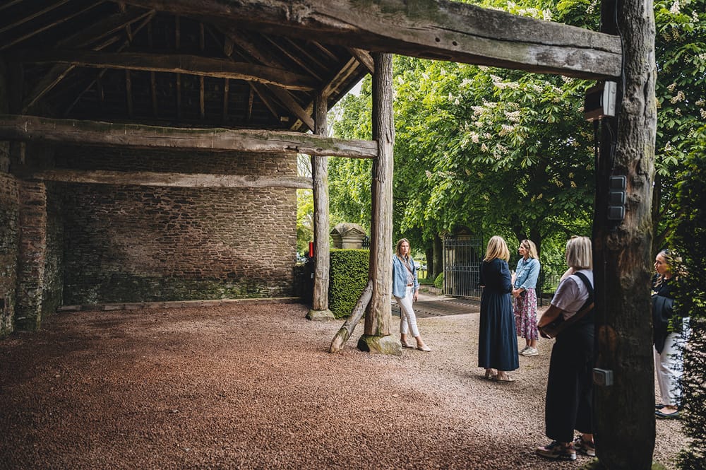 Image by <a class="text-p3" href="http://martamayphotography.co.uk" target="_blank">Marta May Photography</a>.