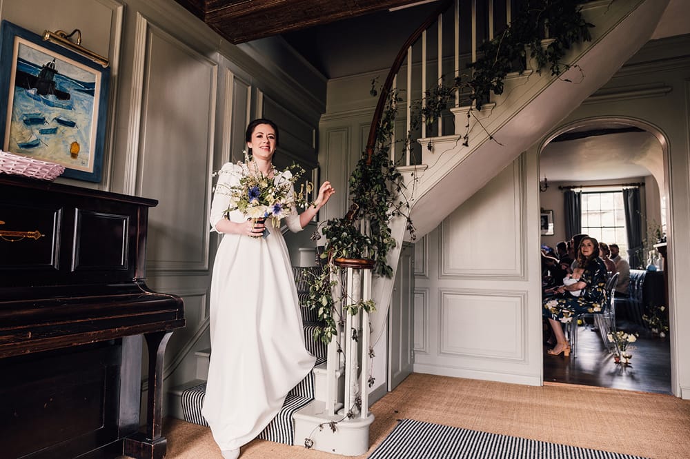 Image by <a class="text-p3" href="https://www.damienvickersphotography.co.uk" target="_blank">Damien Vickers Photography</a>.