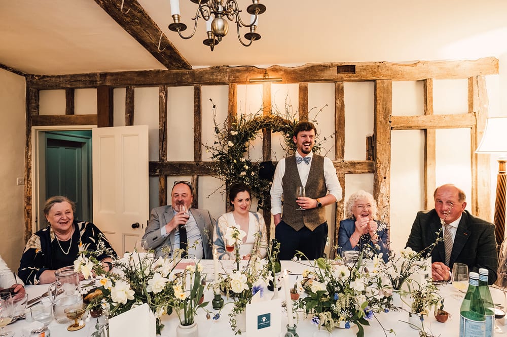 Image by <a class="text-p3" href="https://www.damienvickersphotography.co.uk" target="_blank">Damien Vickers Photography</a>.