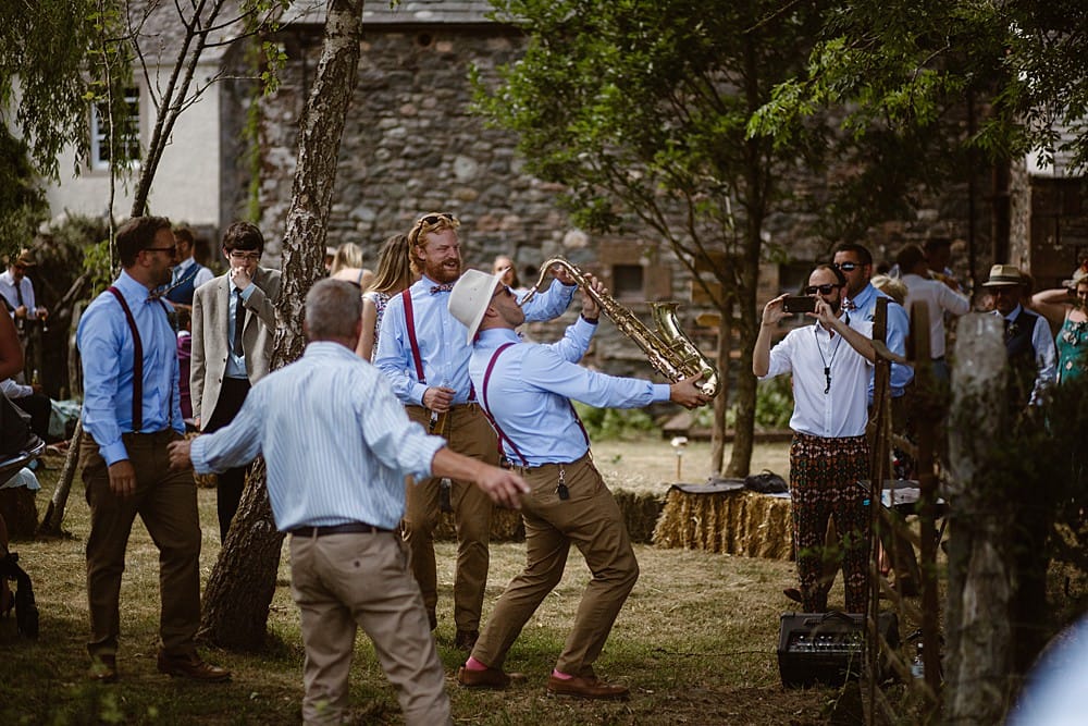 Image by <a class="text-p3" href="https://www.jonosymonds.com" target="_blank">Jono Symonds Photography</a>.
