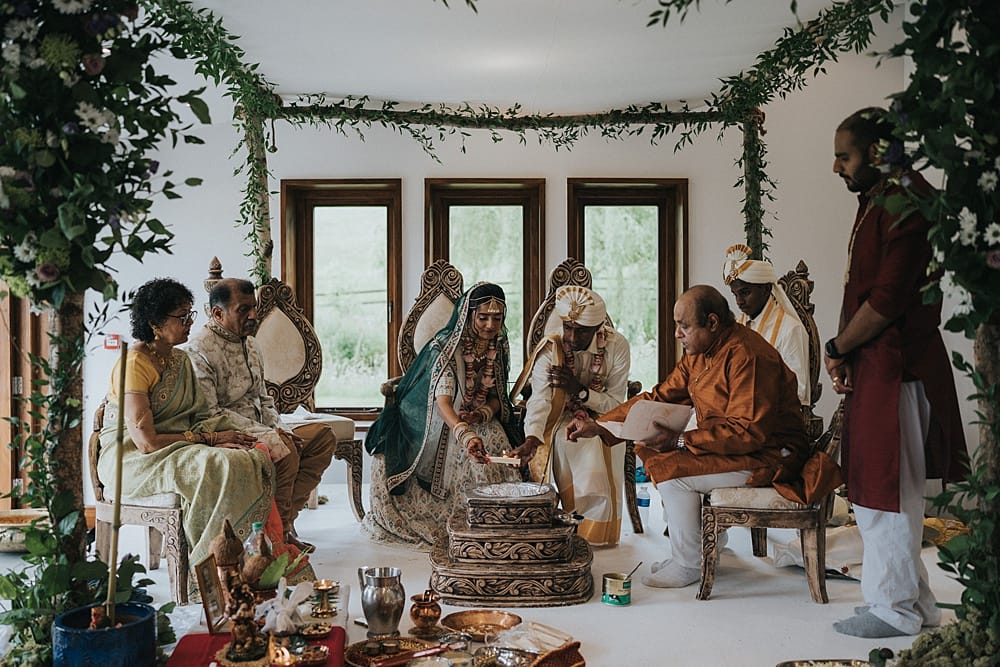 Image by <a class="text-p3" href="https://www.charlotteamyphotography.co.uk/weddings" target="_blank">Charlotte Amy Photography</a>.