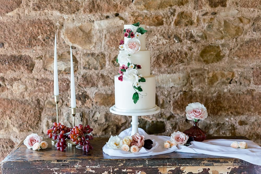 Image by <a class="text-p3" href="https://www.jenniferjanephotography.co.uk" target="_blank">Jennifer Jane Photography</a>.