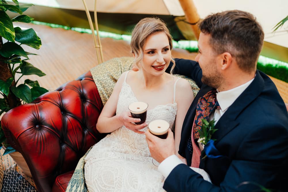 Image by <a class="text-p3" href="https://lunaweddings.co.uk" target="_blank">Luna Wedding Photography</a>.