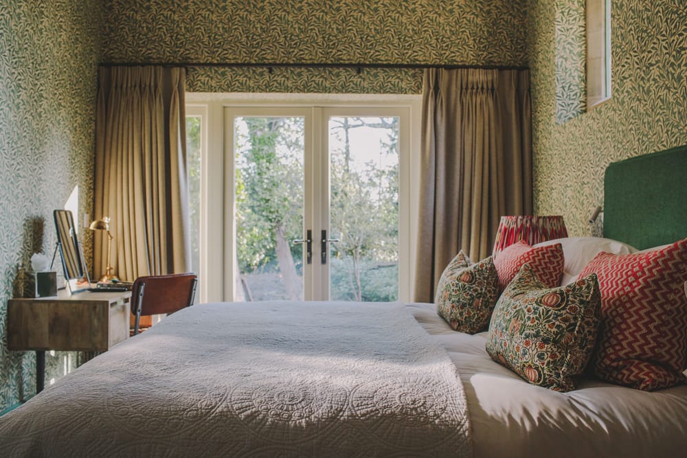 Image by <a class="text-p3" href="https://www.fwphotography.co.uk" target="_blank">Fjona Wei-Ling</a> at Hampton Manor.