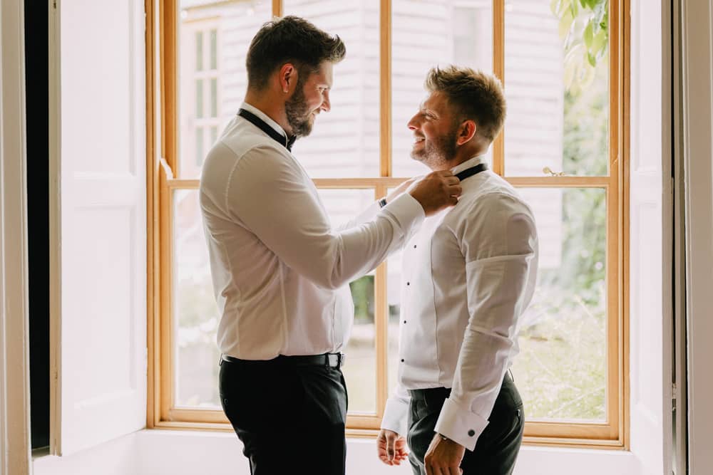 Image by <a class="text-p3" href="http://www.fayandreaweddings.co.uk" target="_blank">Fayandrea Weddings</a>.