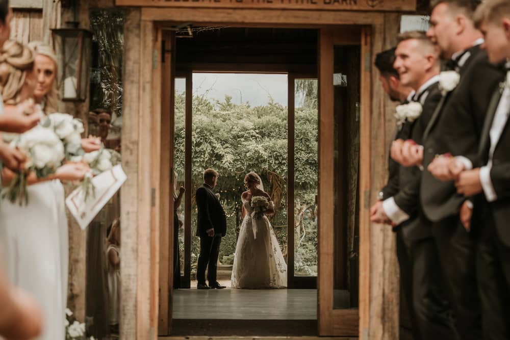 Image by <a class="text-p3" href="http://www.fayandreaweddings.co.uk" target="_blank">Fayandrea Weddings</a>.