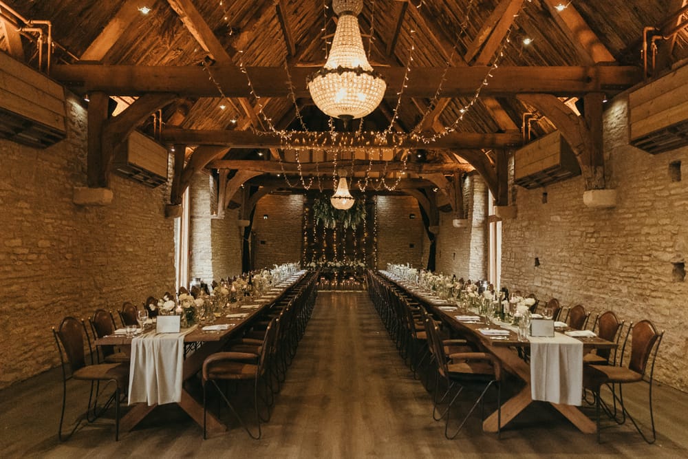 Image by <a class="text-p3" href="http://www.fayandreaweddings.co.uk" target="_blank">Fayandrea Weddings</a>.