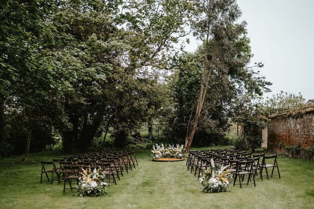 Image by <a class="text-p3" href="https://www.ajfeatherphotography.com" target="_blank">AJ Feather Photography</a>.
