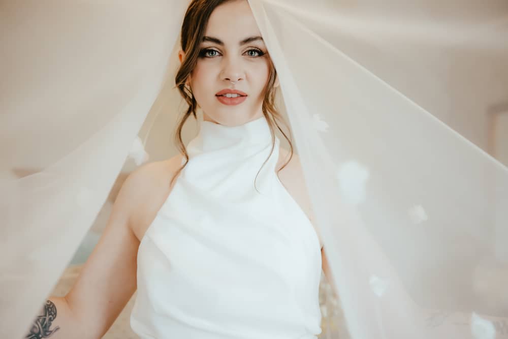 Image by <a class="text-p3" href="https://www.ajfeatherphotography.com" target="_blank">AJ Feather Photography</a>.