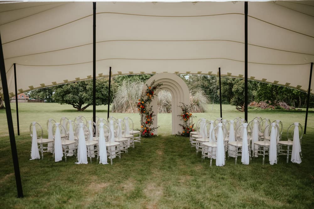Image by <a class="text-p3" href="https://www.ajfeatherphotography.com" target="_blank">AJ Feather Photography</a>.