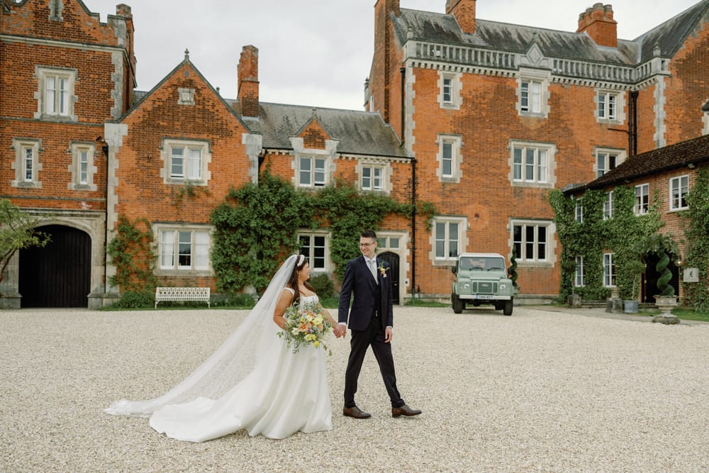 Image by <a class="text-p3" href="https://www.amylouphotography.co.uk" target="_blank">Amy Lou Photography</a>.