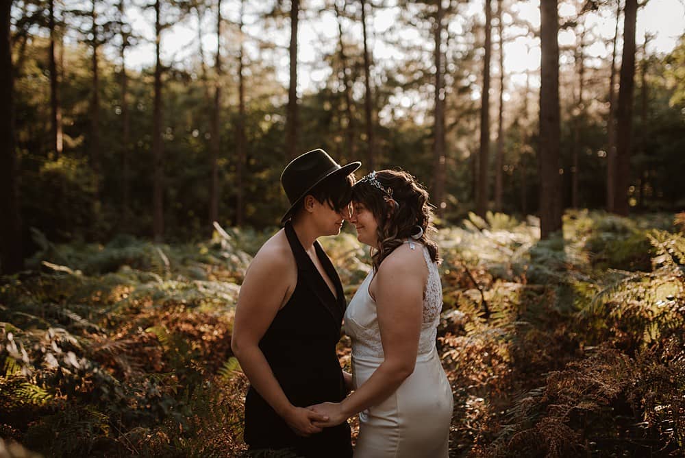 Image by <a class="text-p3" href="https://www.taylorhughesphotography.com" target="_blank">Taylor Hughes Photography</a> at <a class="text-p3" href="https://cocoweddingvenues.co.uk/coco_listing/greenacres-woodland-weddings-chiltern/" target="_blank">GreenAcres Chiltern</a>.