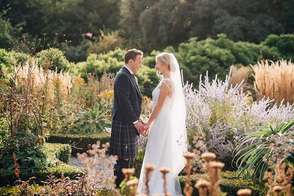 Image by <a class="text-p3" href="http://www.amysanders.co.uk/wedding" target="_blank">Amy Sanders Photography</a>.