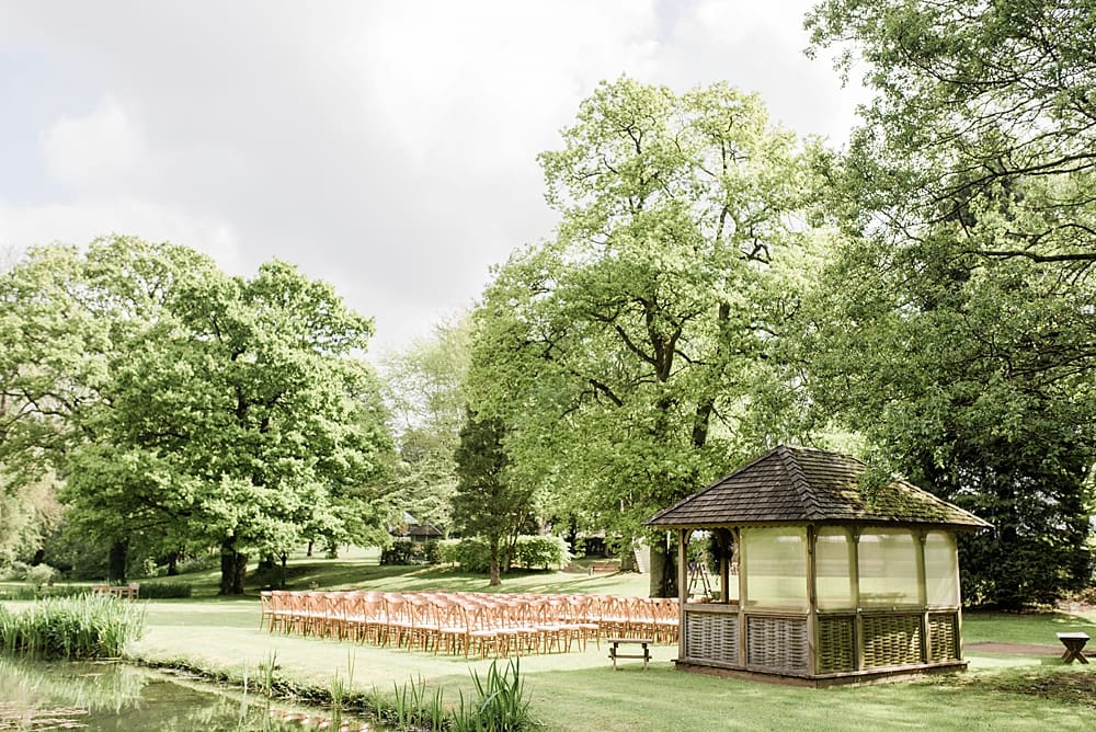 Image by <a class="text-p3" href="http://www.capturedbykatrina.co.uk" target="_blank">Captured by Katrina</a> at Water's Edge at Ewen Cotswolds.