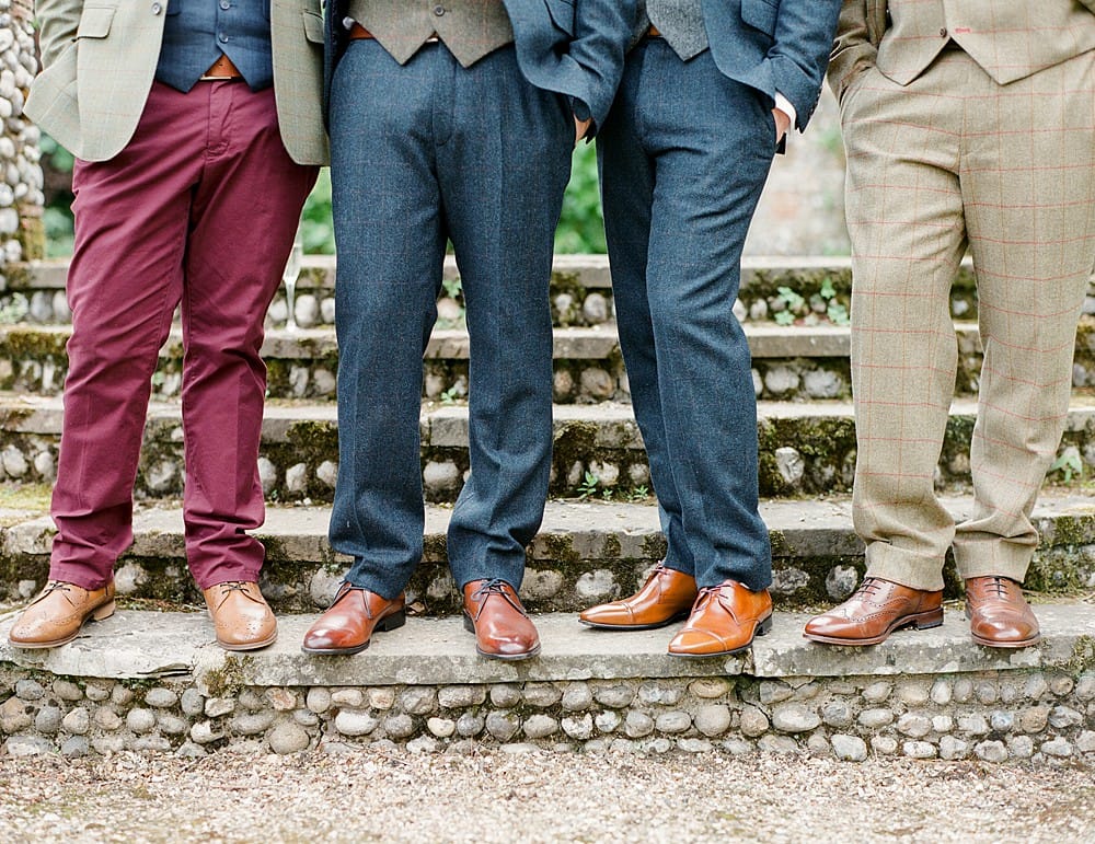 Image by <a class="text-p3" href="http://juliemichaelsen.com" target="_blank">Julie Michaelsen Photography</a> | Planning by <a class="text-p3" href="https://www.vanillaroseweddings.co.uk" target="_blank">Vanilla Rose Weddings</a>.
