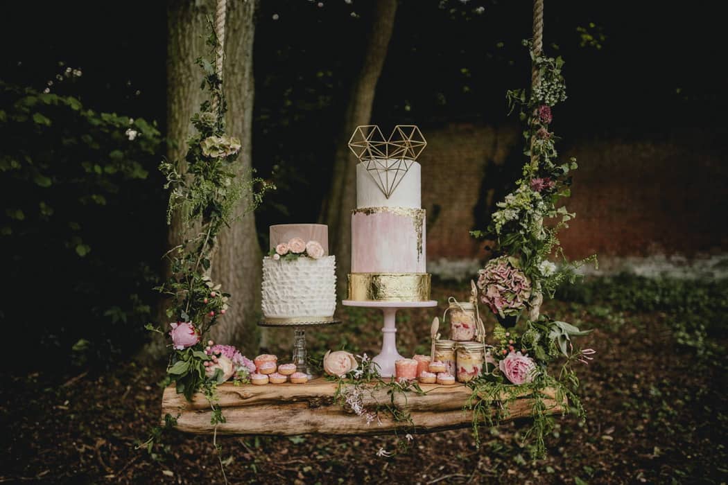 Image by <a class="text-p3" href="http://benjaminmathers.co.uk" target="_blank">Benjamin Mathers Photography</a>.