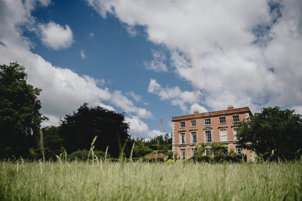 Image by <a class="text-p3" href="http://benjaminmathers.co.uk" target="_blank">Benjamin Mathers Photography</a>.