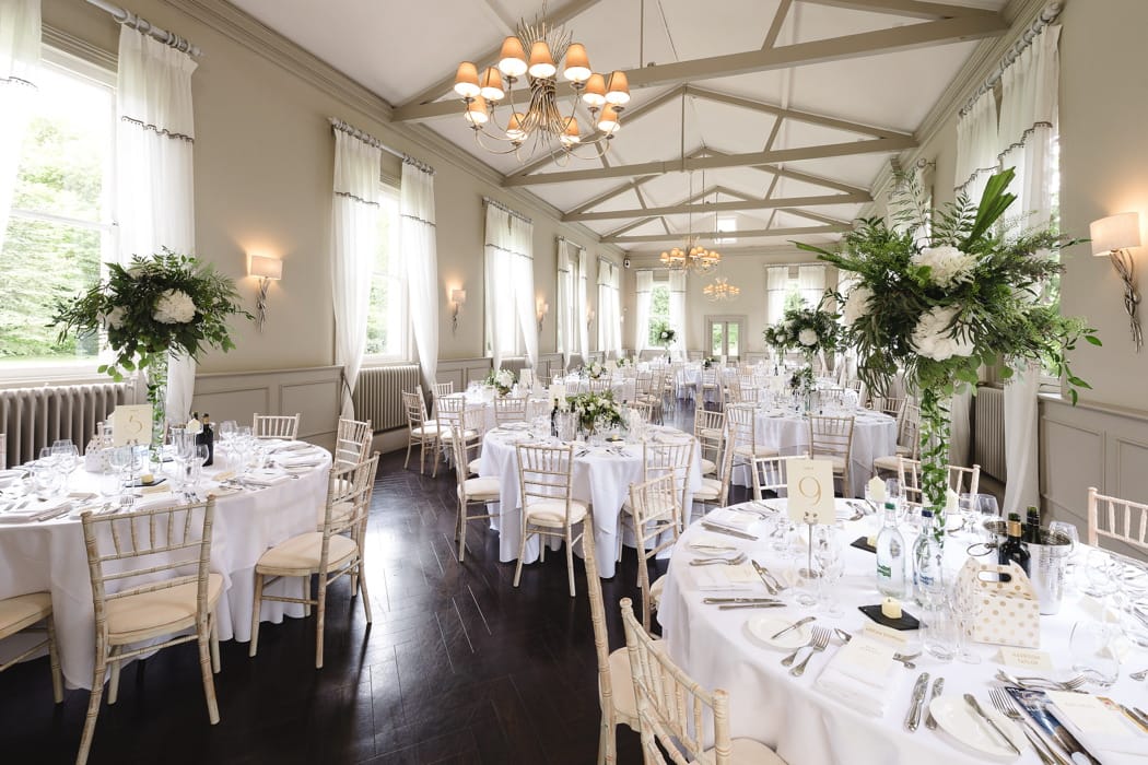 Image by <a class="text-p3" href="http://www.weddingsbynicolaandglen.com" target="_blank">www.weddingsbynicolaandglen.com</a>.