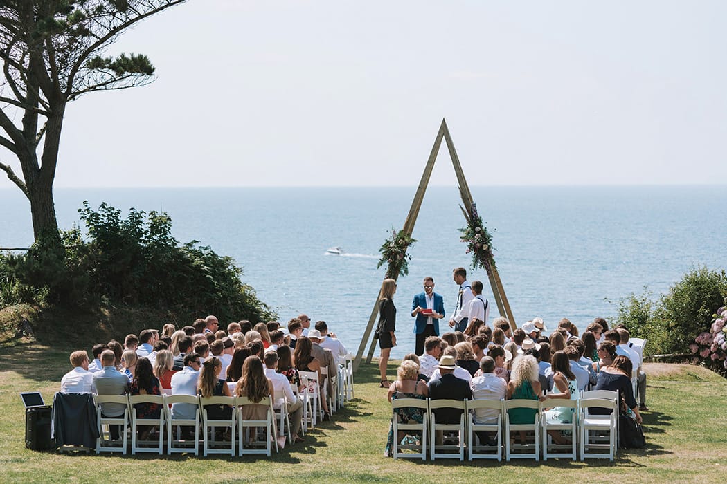 Image by <a class="text-p3" href="http://www.estradaweddings.co.nz" target="_blank">Estrada Weddings</a>.