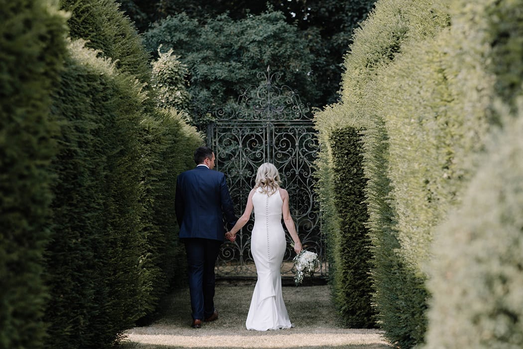Image by <a class="text-p3" href="http://www.rebeccagoddardphotography.com" target="_blank">Rebecca Goddard Photography</a> | Planning by <a class="text-p3" href="http://www.katrinaotterweddings.co.uk" target="_blank">Katrina Otter Weddings</a>.