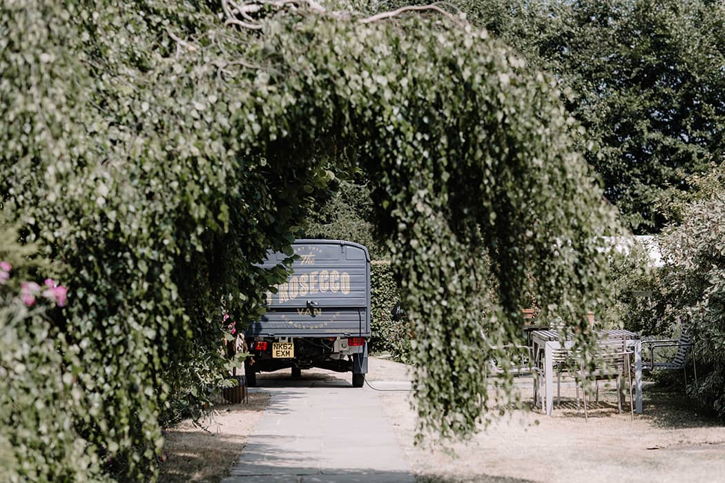Image by <a class="text-p3" href="http://www.rebeccagoddardphotography.com" target="_blank">Rebecca Goddard Photography</a> | Planning by <a class="text-p3" href="http://www.katrinaotterweddings.co.uk" target="_blank">Katrina Otter Weddings</a>.
