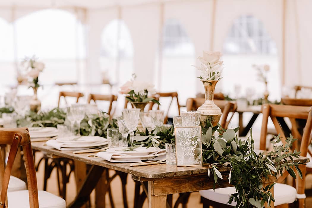 Image by <a class="text-p3" href="http://www.rebeccagoddardphotography.com" target="_blank">Rebecca Goddard Photography</a> | Planning by <a class="text-p3" href="http://www.katrinaotterweddings.co.uk" target="_blank">Katrina Otter Weddings</a>.