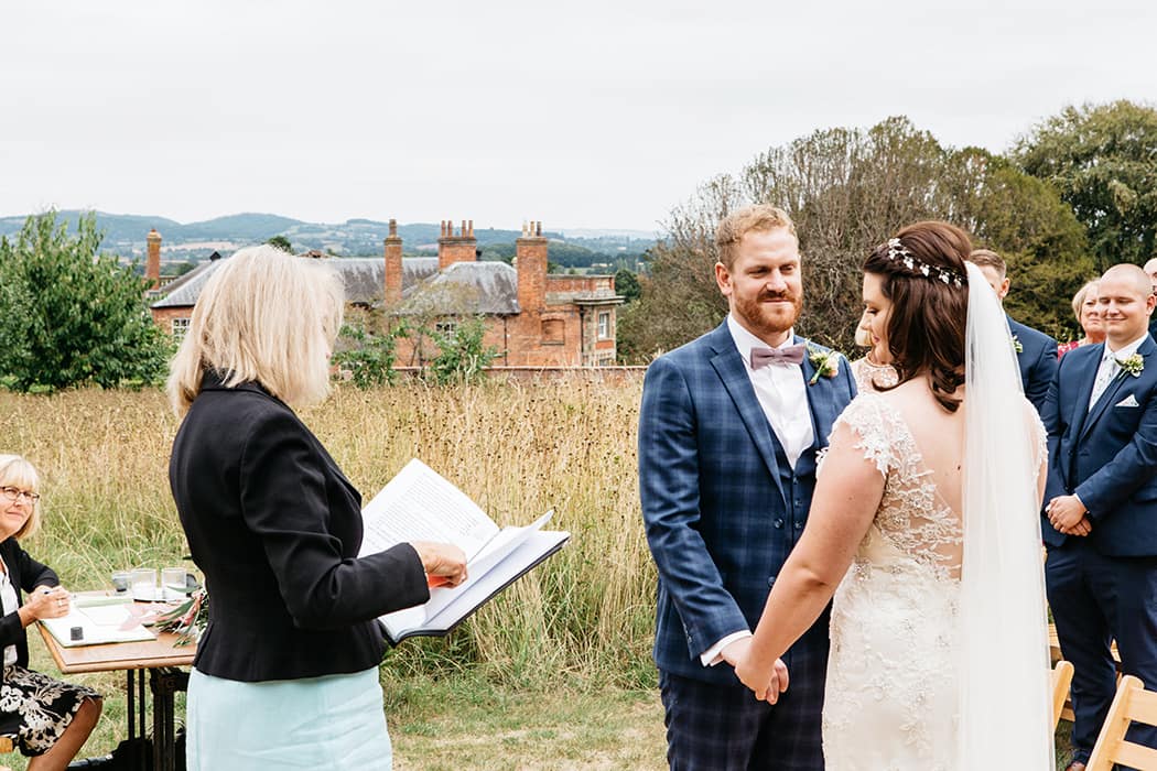Image by <a class="text-p3" href="https://www.jennyrosephotography.co.uk" target="_blank">Jenny Rose Photography</a>.