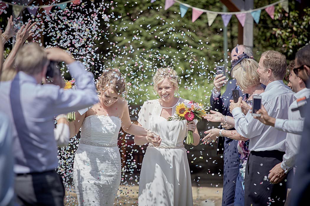 Image by <a class="text-p3" href="https://www.mattbrodieweddingphotography.com/" target="_blank">Matt Brodie Photography</a>.