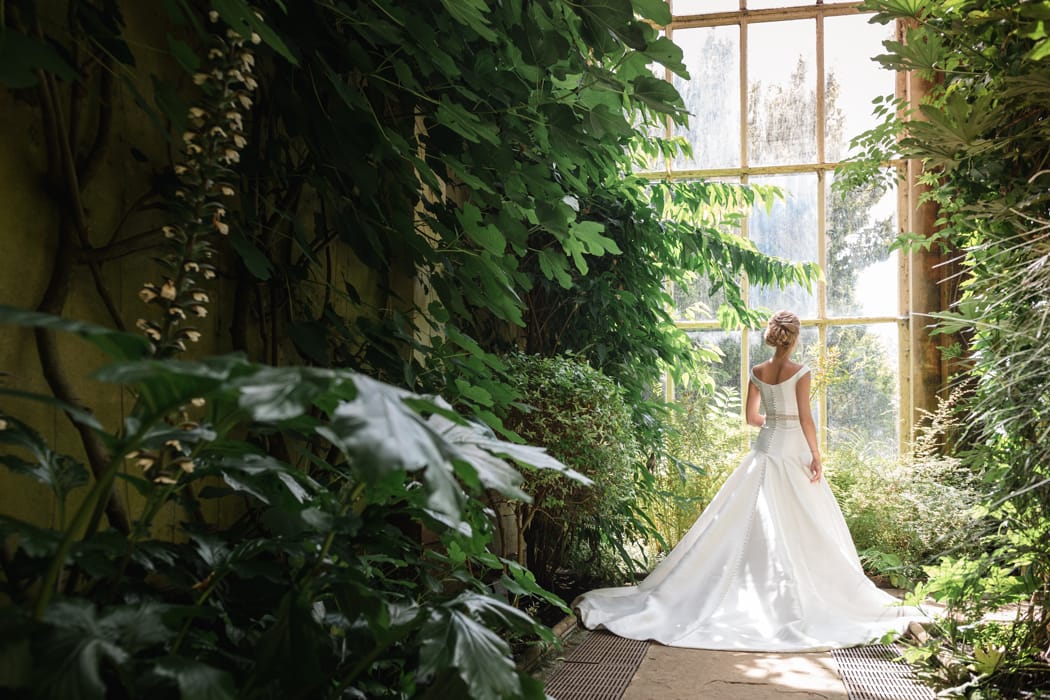 Image by <a class="text-p3" href="https://www.sarahvivienne.co.uk" target="_blank">Sarah Vivienne Photography</a>.