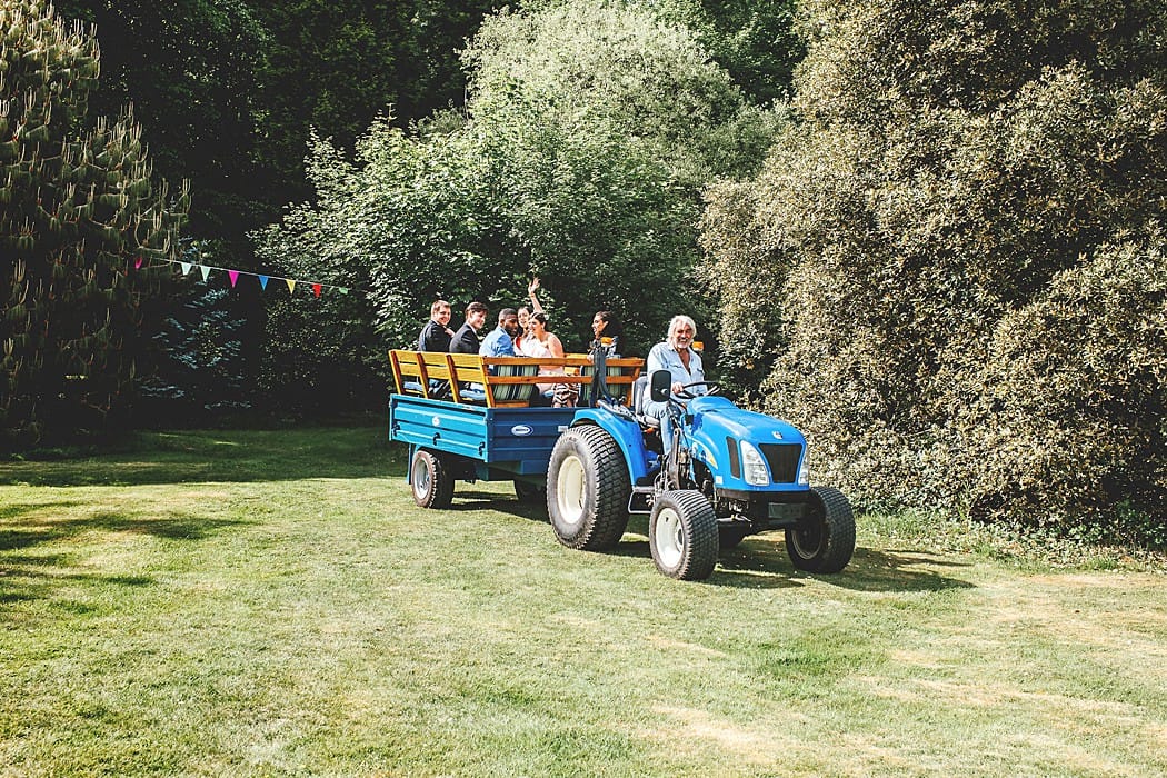 Image by <a class="text-p3" href="https://www.abigailwhite.co.uk" target="_blank">Abigail White Photography</a>.