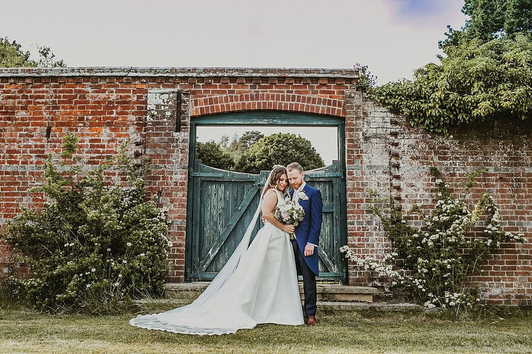 Image by <a class="text-p3" href="https://www.abigailwhite.co.uk" target="_blank">Abigail White Photography</a>.