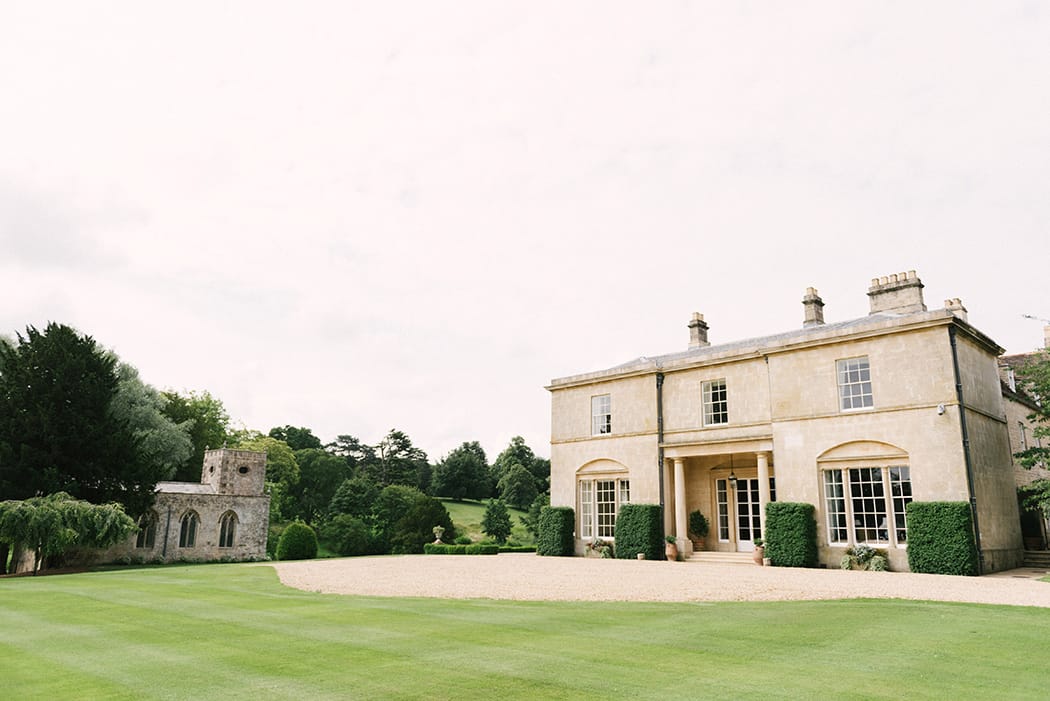 Image by <a class="text-p3" href="http://www.hannahduffy.com" target="_blank">Hannah Duffy Photography</a>.