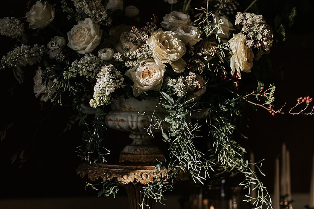 Image by <a class="text-p3" href="https://www.damienmilan.com" target="_blank">Damien Milan Photography</a> | Flowers by <a class="text-p3" href="https://www.mossandstone.co.uk" target="_blank">Moss & Stone Floral Design</a>.