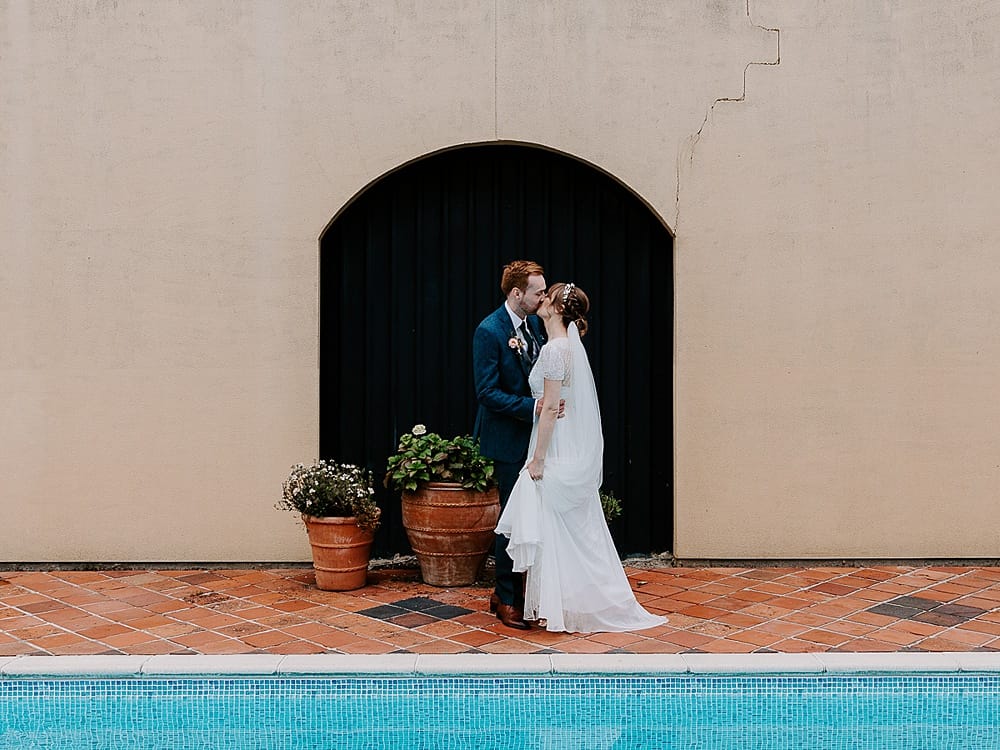 Image by <a class="text-p3" href="https://www.beckytranter.com" target="_blank">Becky Tranter Photography</a>.