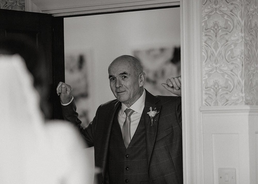 Image by <a class="text-p3" href="https://www.eddtaylorweddings.co.uk" target="_blank">Edd Taylor Weddings</a>.
