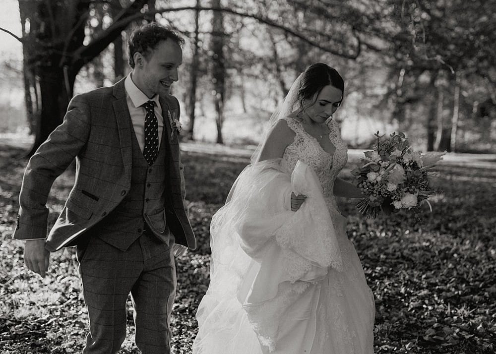 Image by <a class="text-p3" href="https://www.eddtaylorweddings.co.uk" target="_blank">Edd Taylor Weddings</a>.