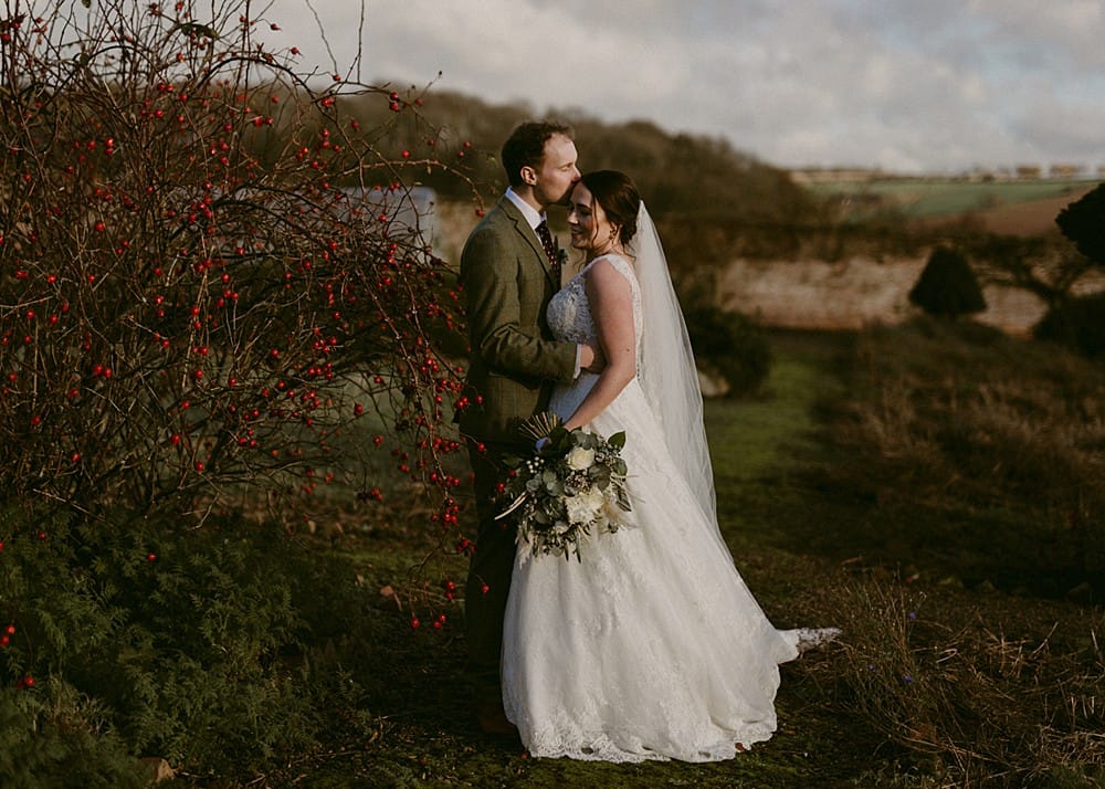 Image by <a class="text-p3" href="https://www.eddtaylorweddings.co.uk" target="_blank">Edd Taylor Weddings</a>.