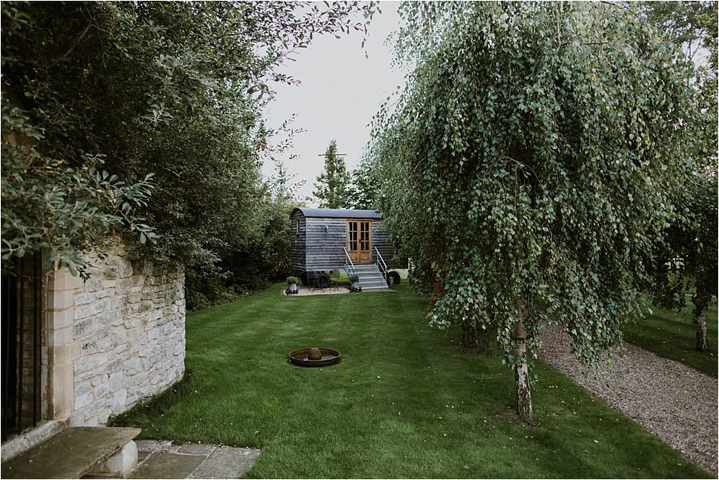 Image by <a class="text-p3" href="http://www.alexandrajane.co.uk" target="_blank">Alexandra Jane Photography</a>.