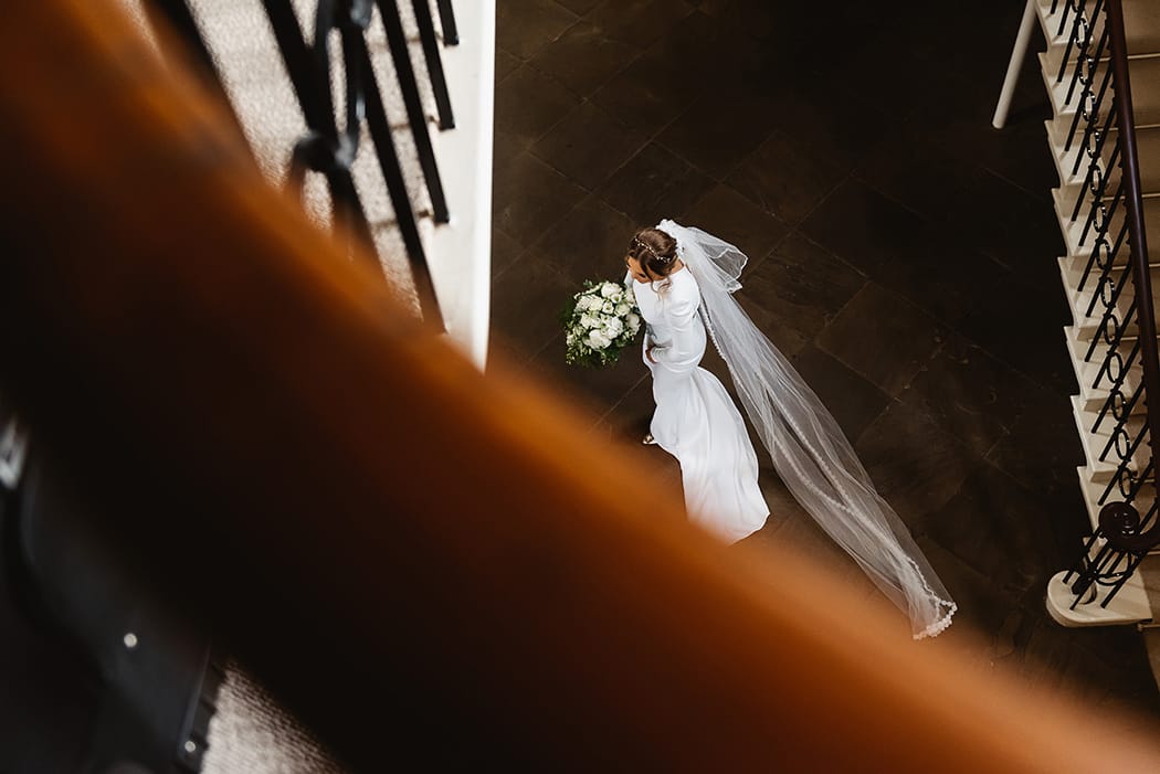 Image by <a class="text-p3" href="http://fionasweddingphotography.co.uk" target="_blank">Fiona Kelly Photography</a>.
