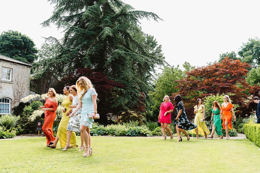Image by <a class="text-p3" href="http://fionasweddingphotography.co.uk" target="_blank">Fiona Kelly Photography</a>.