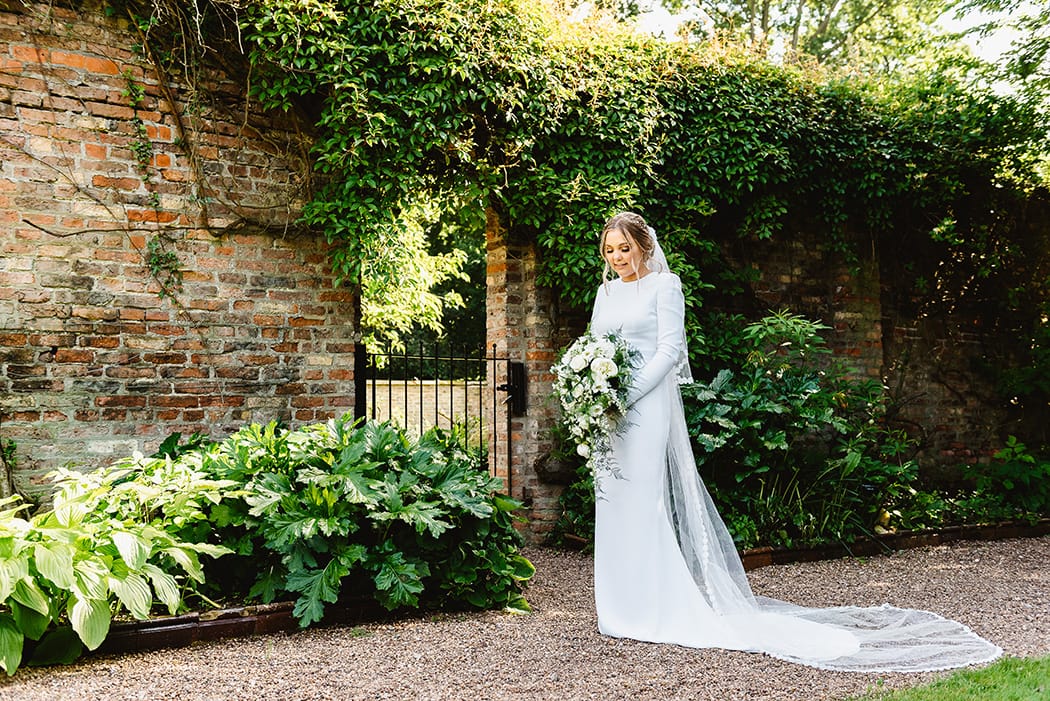 Image by <a class="text-p3" href="http://fionasweddingphotography.co.uk" target="_blank">Fiona Kelly Photography</a>.
