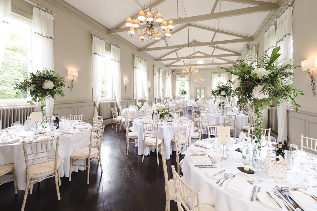 Image by <a class="text-p3" href="http://www.weddingsbynicolaandglen.com" target="_blank">www.weddingsbynicolaandglen.com</a>.
