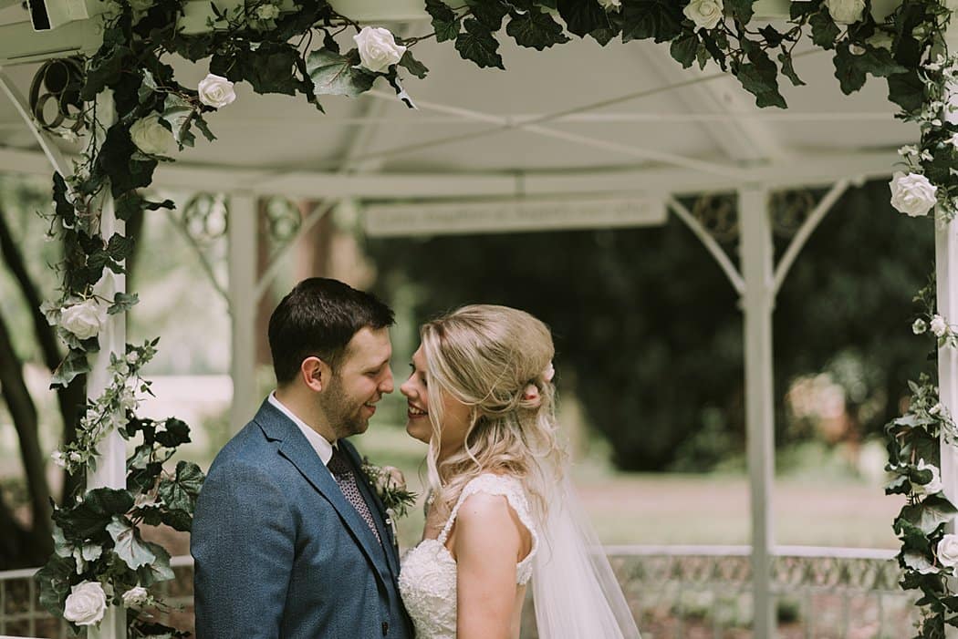 Image by <a class="text-p3" href="https://www.jamiemacphotography.com" target="_blank">Jamie Mac Photography</a>.