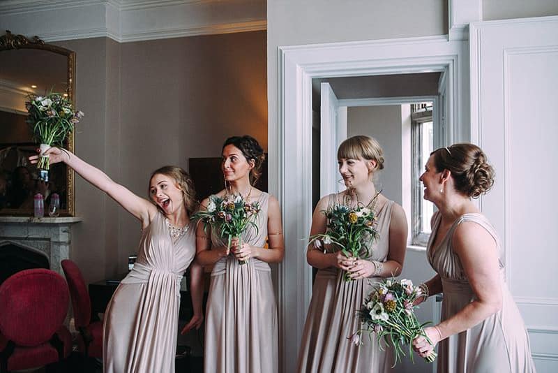 Image by <a class="text-p3" href="http://www.jonnybarratt.com" target="_blank">Jonny Barratt Photography</a>.