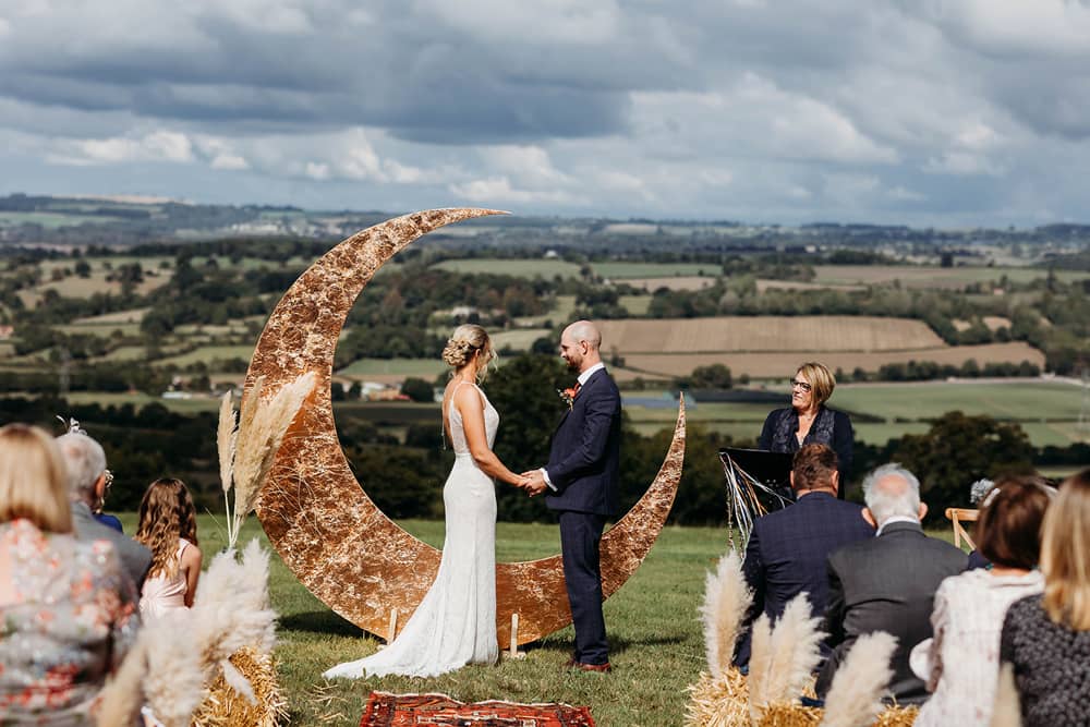 Image by <a class="text-p3" href="https://www.simonandkianaphotography.com" target="_blank">Simon and Kiana Photography</a> at Pennard Hill Farm.
